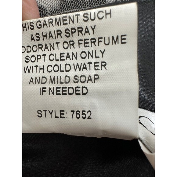 Black sequens  Cocktail Ed Young dress size Small‎  flowy  Elegan night gown - Picture 7 of 9